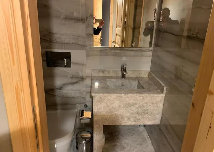 Berfinn Besiktas * Provincia di Istanbul