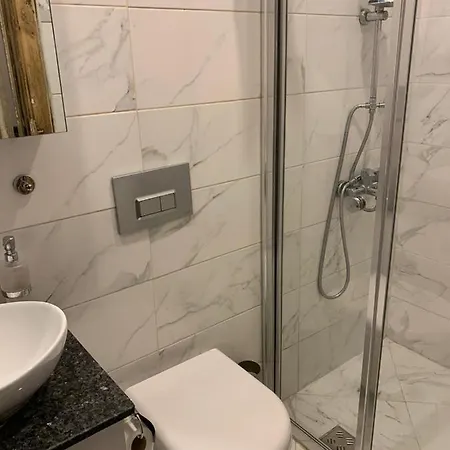 Berfinn Besiktas Hotel *